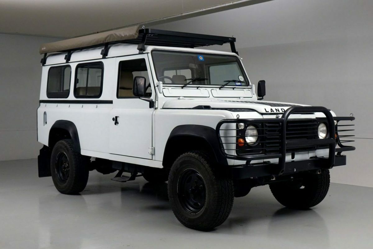 1985 South African RHD Land Rover 3-Door 110 1985 Land Rover Defender