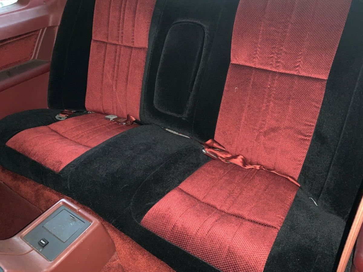 1985 Ford Thunderbird - photo 5