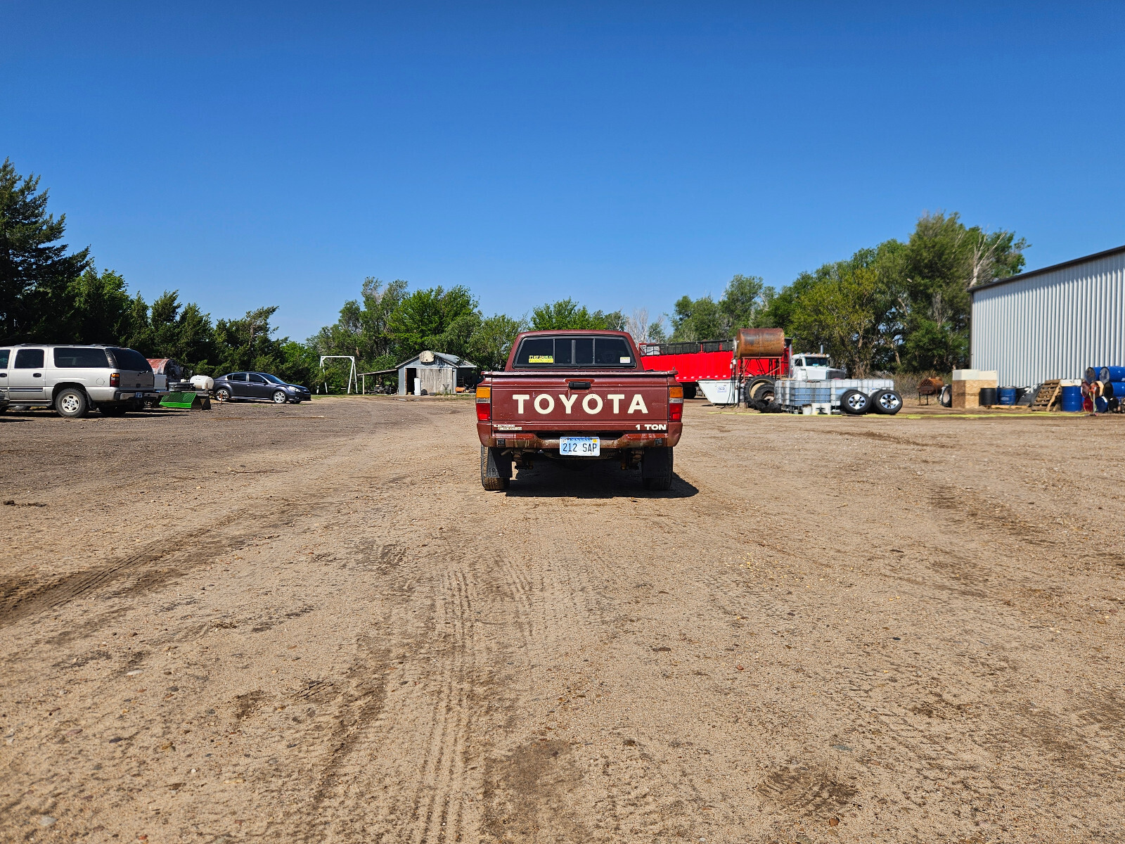 1985 Toyota 1 Ton Pickup - photo 4