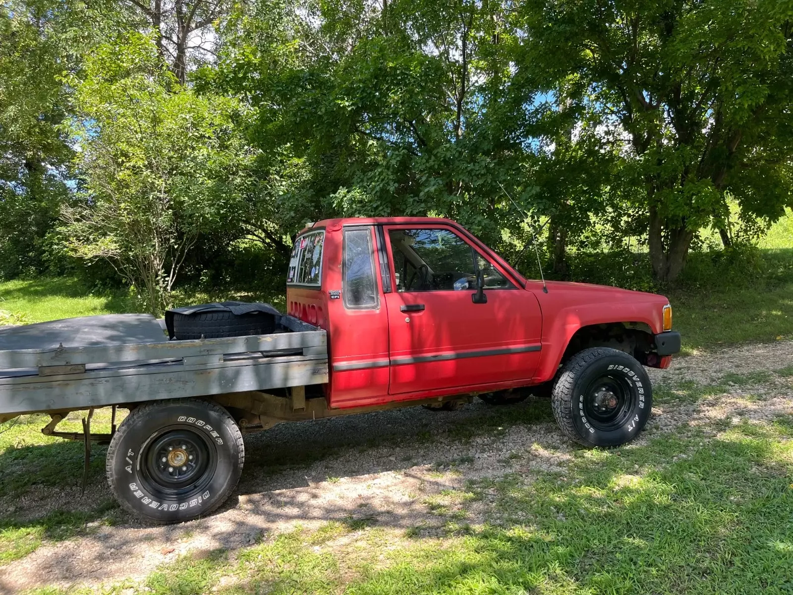 1985 Toyota 1/2 Ton Pickup