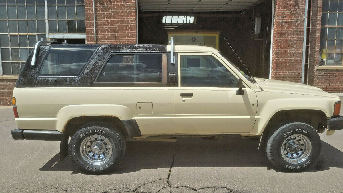 1985 Toyota 4Runner 22R-E, 4x4, Solid Front Axle - photo 5
