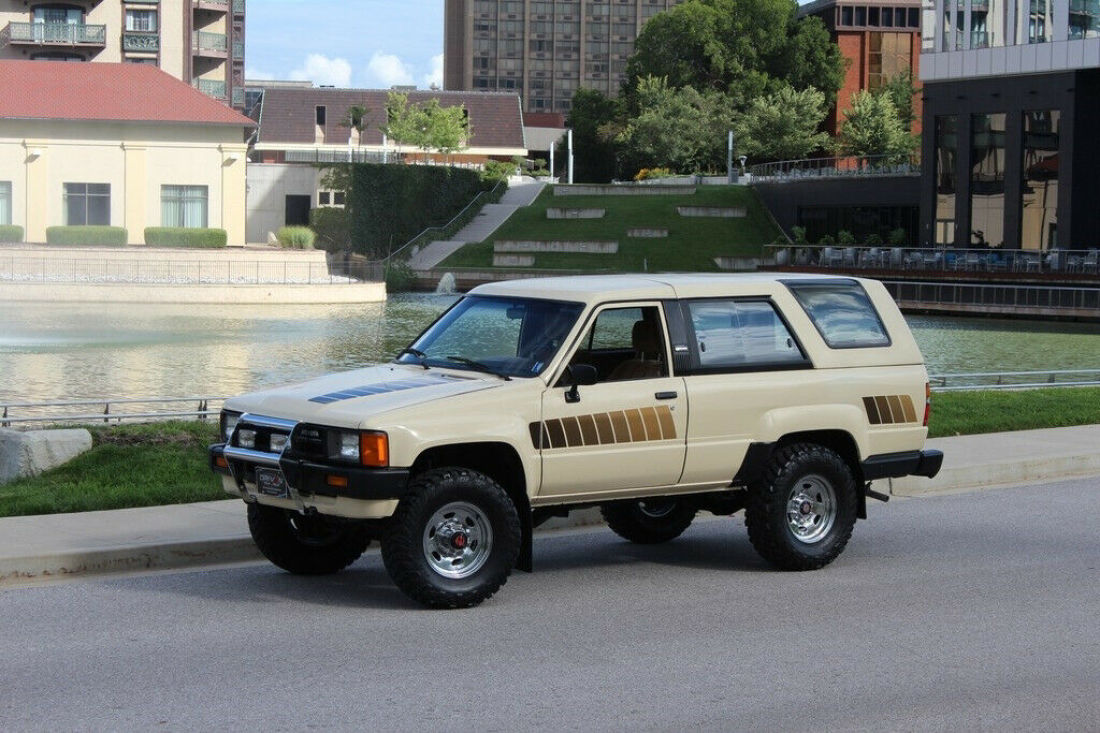 1985 Toyota 4Runner - photo 5