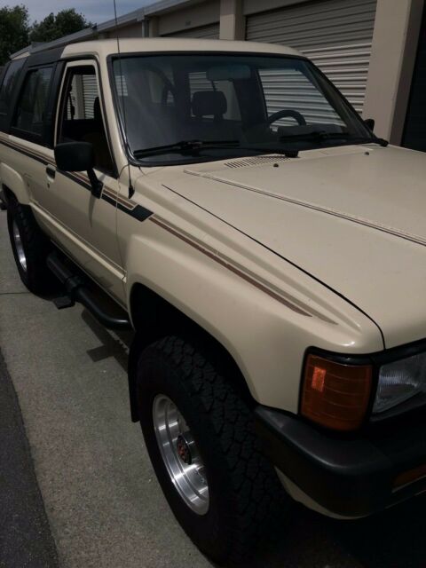 1985 Toyota 4Runner DLX - photo 2