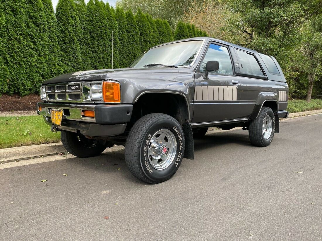 1985 Toyota 4Runner SR5 4x4 5-Speed 22RE Only 128,000 Miles!! 1985 Toyota 4Runner SR5