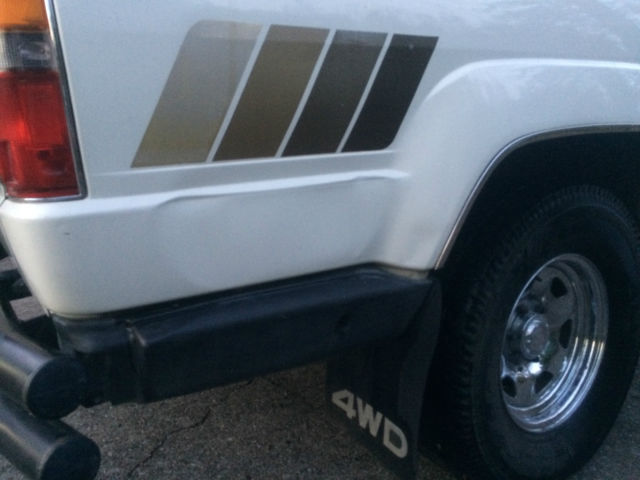 1985 Toyota 4Runner SR5 Sport Utility 2-Door - photo 8