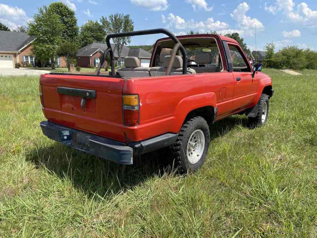 1985 Toyota 4Runner RN60 - photo 4