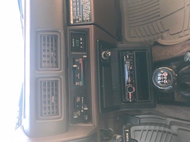 1985 TOYOTA 4X4 PICKUP TACOMA STRAIGHT AXLE 22RE G80 SR5 - photo 9
