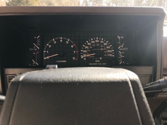 1985 Toyota Pickup SR5 4X4 - photo 10