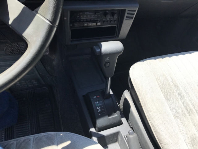 1985 Toyota Corolla LE - photo 10
