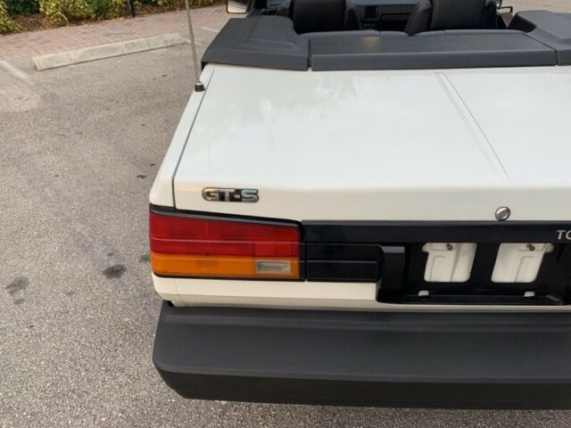 1985 Toyota Celica -- - photo 12