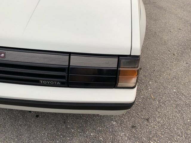 1985 Toyota Celica -- - photo 6