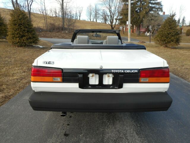 1985 Toyota Celica - photo 4