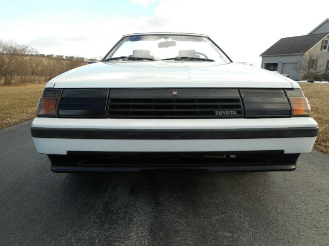 1985 Toyota Celica - photo 8