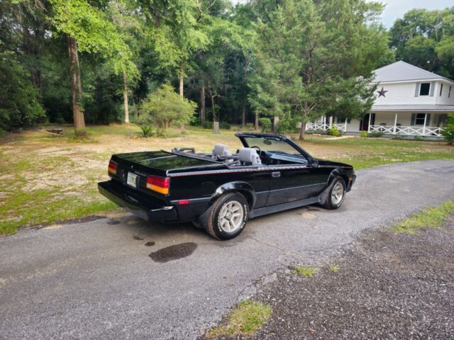 1985 Toyota Celica GTS Convertible - photo 3