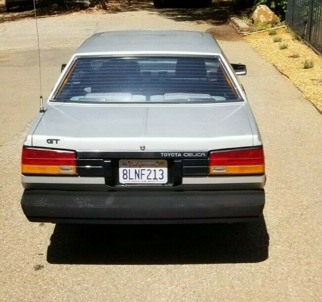 1985 Toyota Celica - photo 2