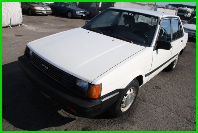 1985 Toyota Corolla LE Automatic 4 Cylinder NO RESERVE 1985 Toyota Corolla LE