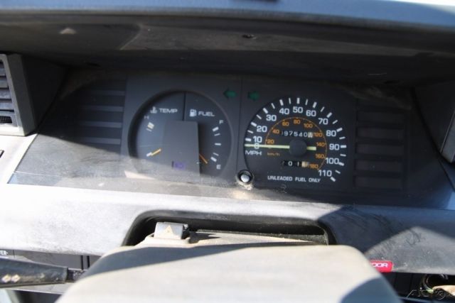 1985 Toyota Corolla LE - photo 12