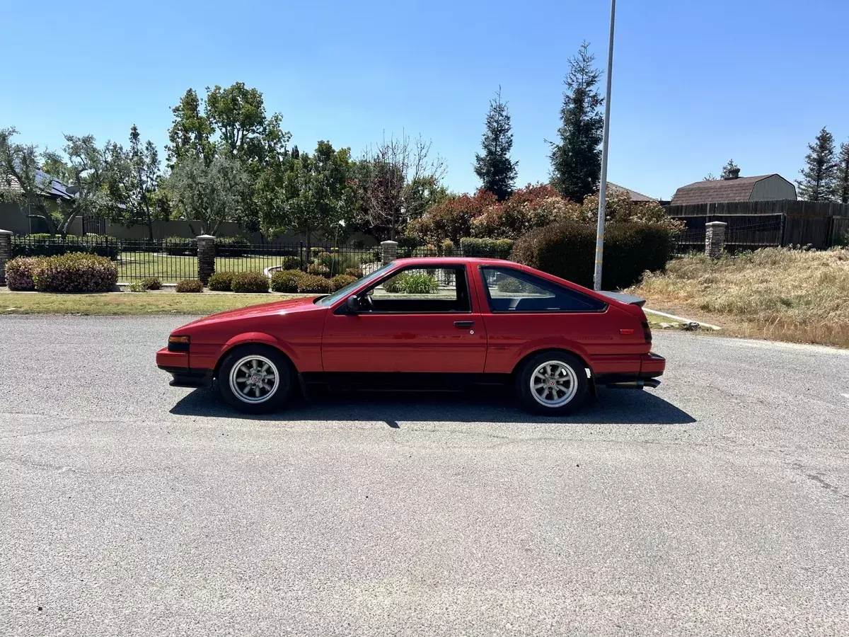 1985 Toyota Corolla Red SPORT GT-S 1985 Toyota Corolla SPORT GT-S