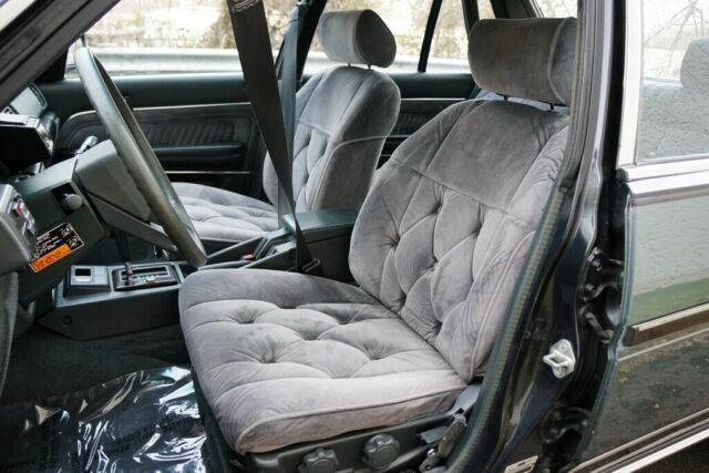 1985 Toyota Cressida 83K MILES SUPER CLEAN - photo 8