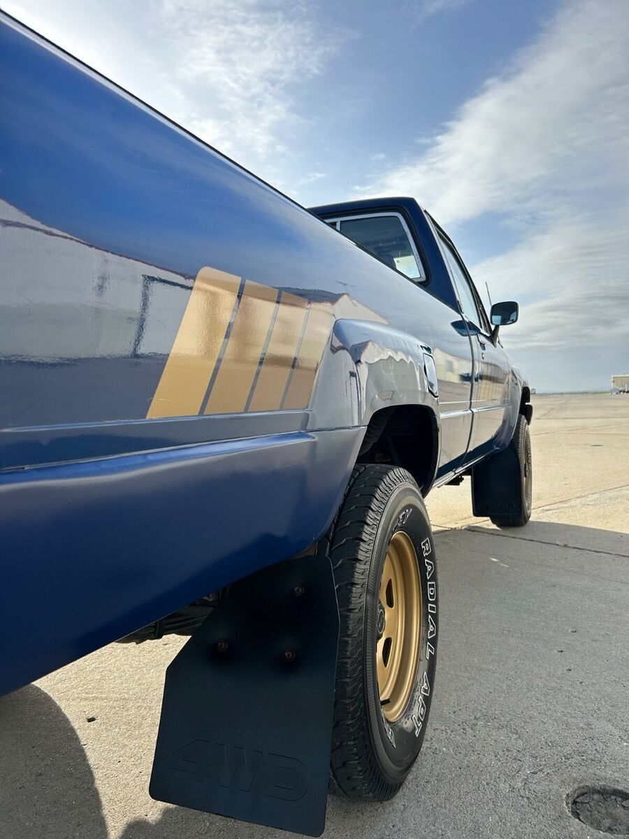 1985 Toyota Pickup - photo 9