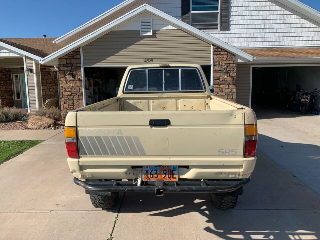 1985 Toyota Pickup XTRACAB RN66 SR5 - photo 6