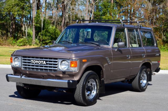 1985 Toyota Land Cruiser FJ60 60 SERIES -- 300+ HD PICS -- SERVICE RECORDS! - photo 3