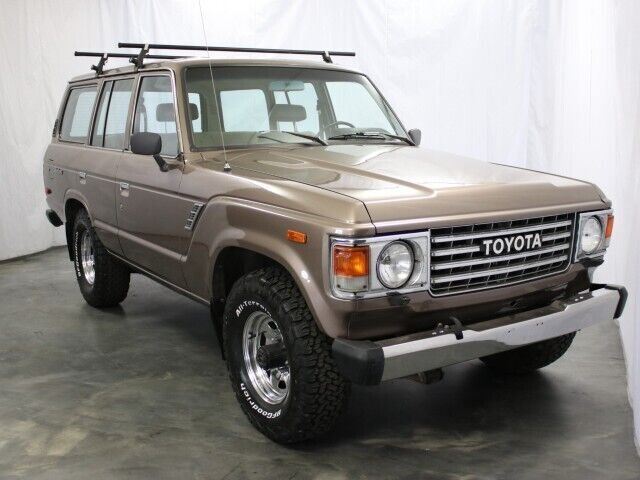 1985 Toyota Land Cruiser AWD MANUAL TRANSMISSION - photo 6