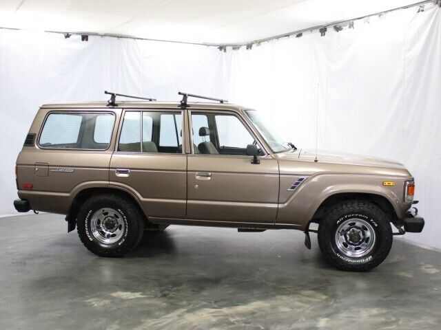 1985 Toyota Land Cruiser AWD MANUAL TRANSMISSION - photo 7