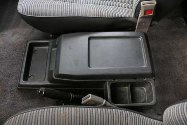 1985 Toyota Land Cruiser FJ60 - photo 10