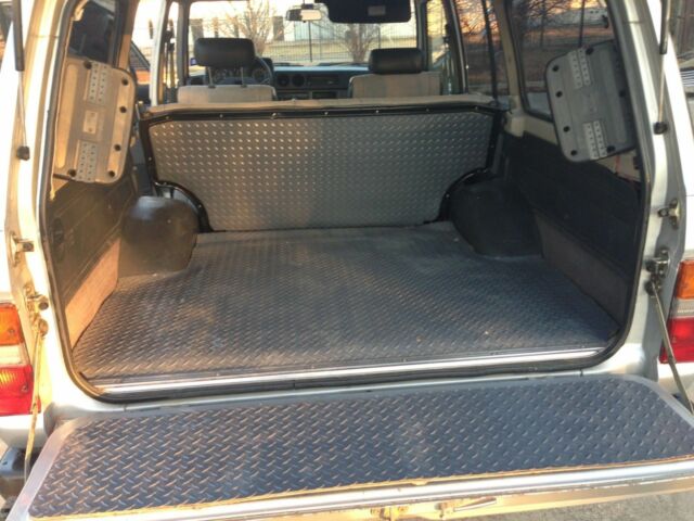 1985 Toyota Land Cruiser NOW $15,500.00  WAS $17,500.00 - photo 11