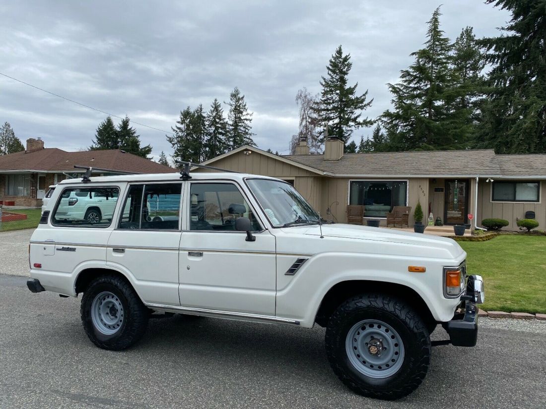 1985 Toyota Land-Cruiser FJ60 Super Clean Daily Driver Worldwide No Reserve! 1985 Toyota Land Cruiser