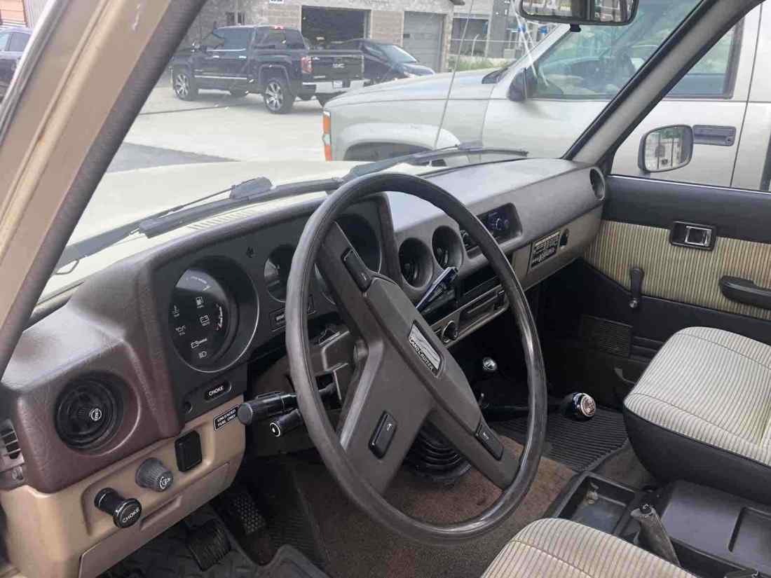 1985 Toyota Land Cruiser FJ60 - photo 10