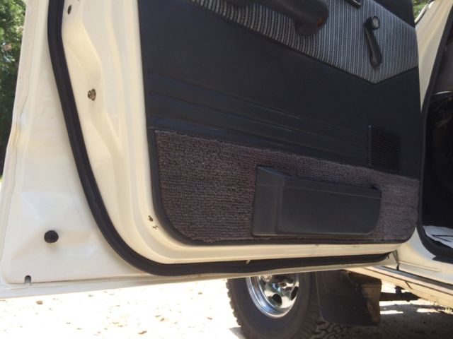 1985 Toyota Land Cruiser SUV - photo 8