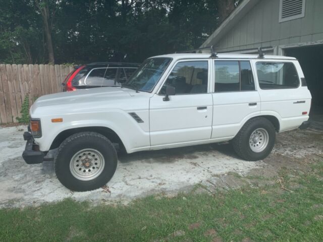 1985 Toyota Landcruiser FJ60 No reserve 1985 Toyota Land Cruiser
