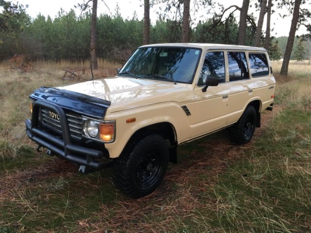 1985 Toyota Landcruiser,FJ60, FJ62, SUV, Classic, Cream Color, Utility, Off Road 1985 Toyota Land Cruiser