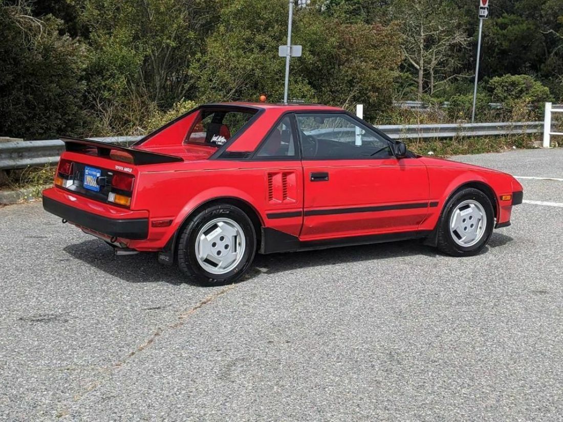 1985 Toyota MR2 - photo 8