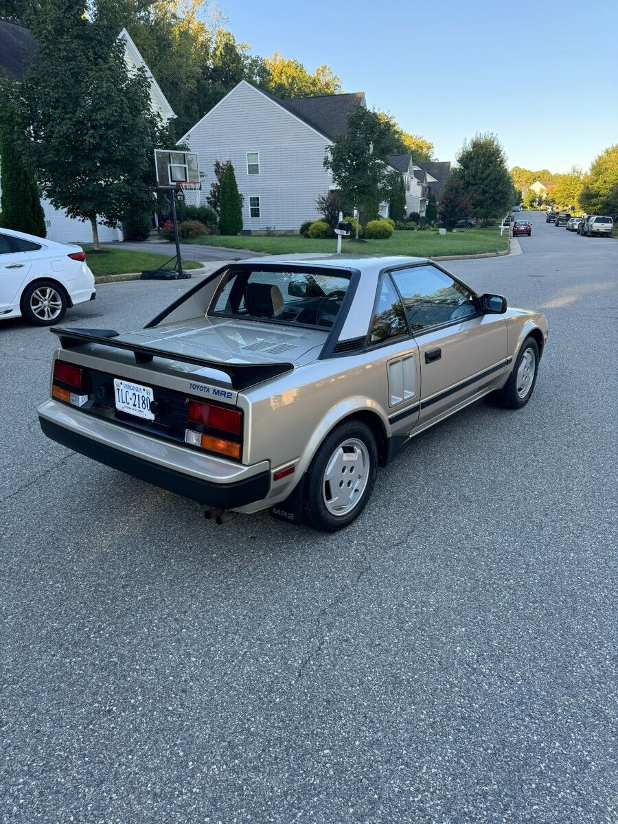 1985 Toyota MR2 - photo 11