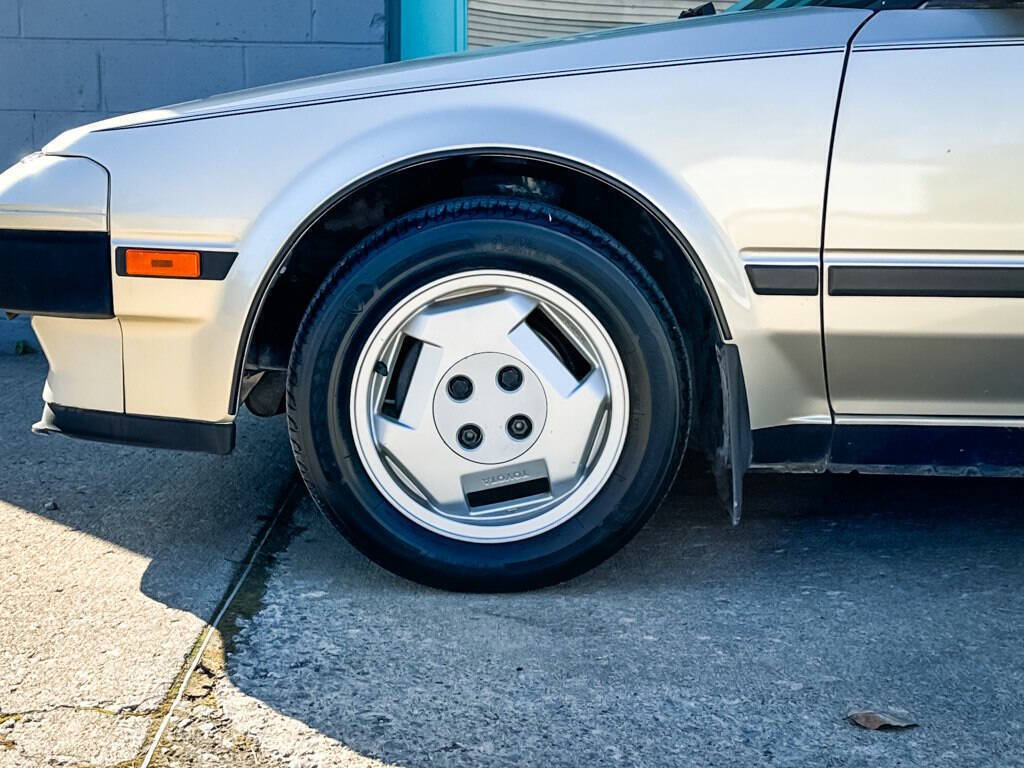 1985 Toyota MR2 Base 2dr Coupe - photo 5