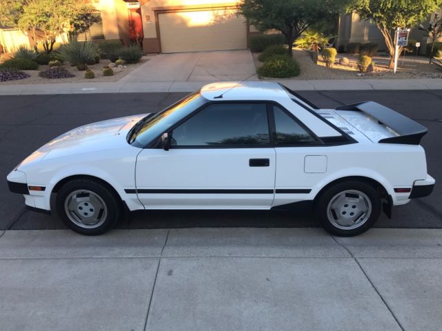 1985 Toyota MR2 - photo 2