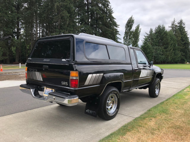 1985 Toyota Pickup SR5 - photo 6