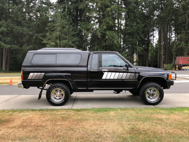 1985 Toyota Pickup SR5 - photo 8