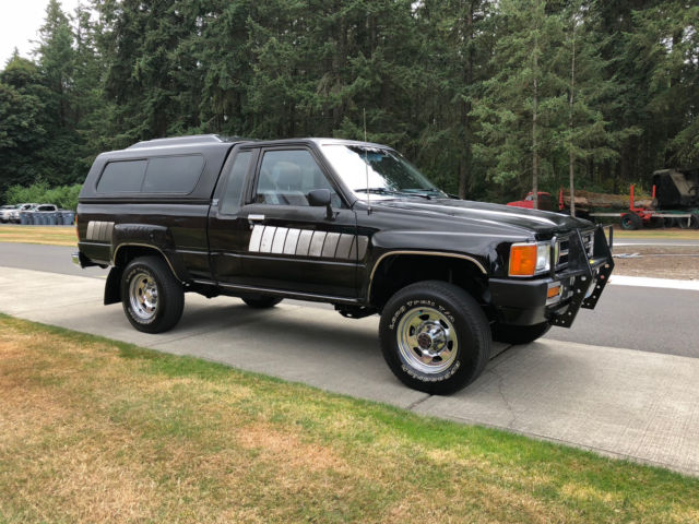 1985 Toyota Pickup SR5 - photo 9