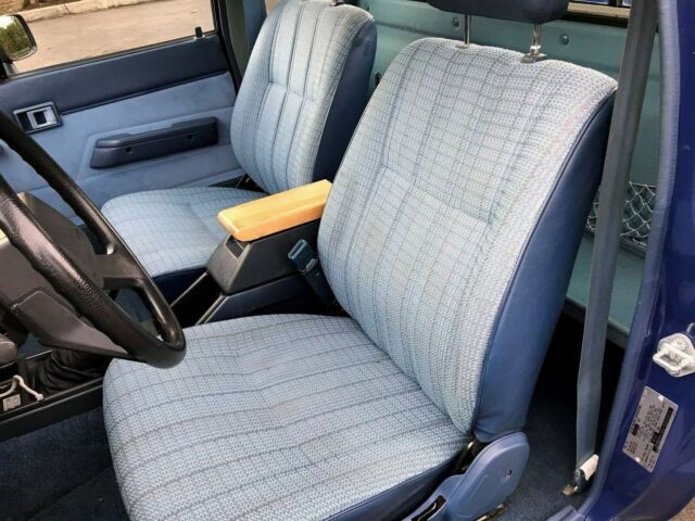 1985 Toyota Tacoma Deluxe - photo 8