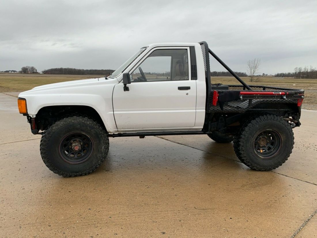 1985 Toyota Pickup - photo 7