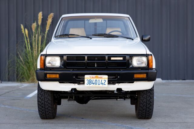 1985 Toyota Pickup RN60 - photo 8