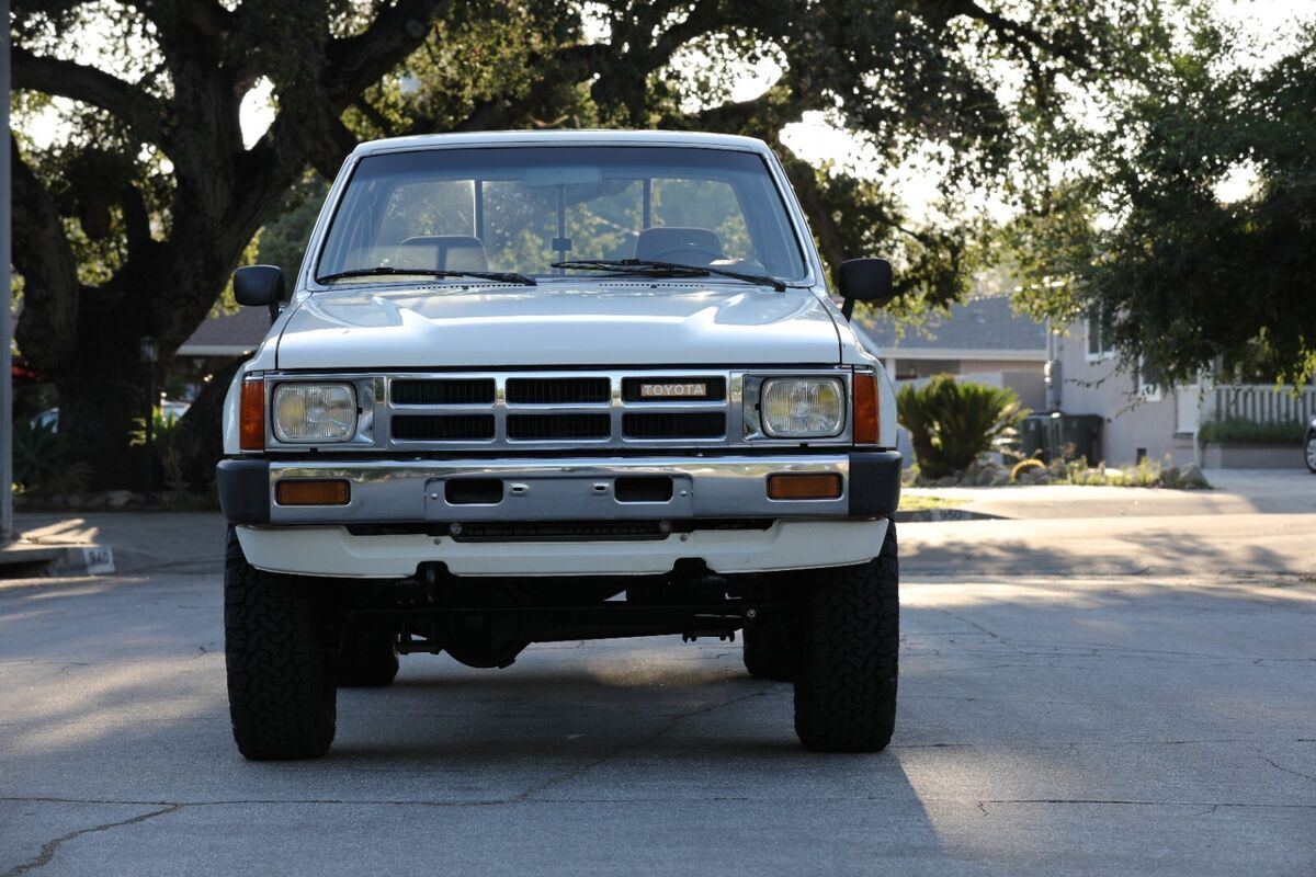 1985 Toyota 1/2 Ton Pickup - photo 3