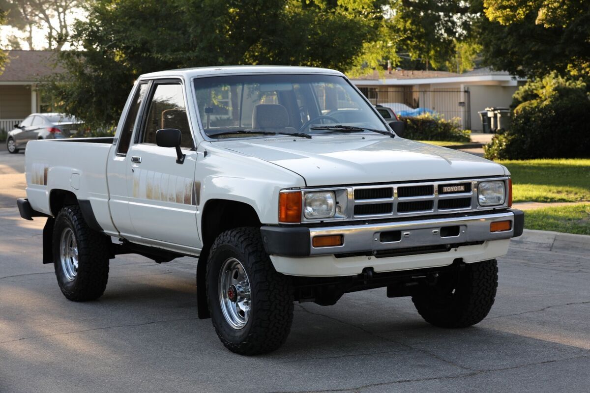 1985 Toyota 1/2 Ton Pickup - photo 4