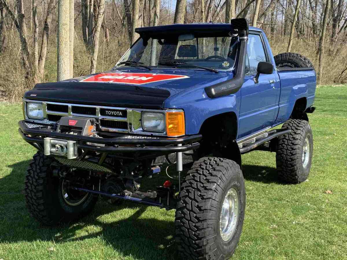1985 Toyota Pickup RN60 SR5 - photo 12