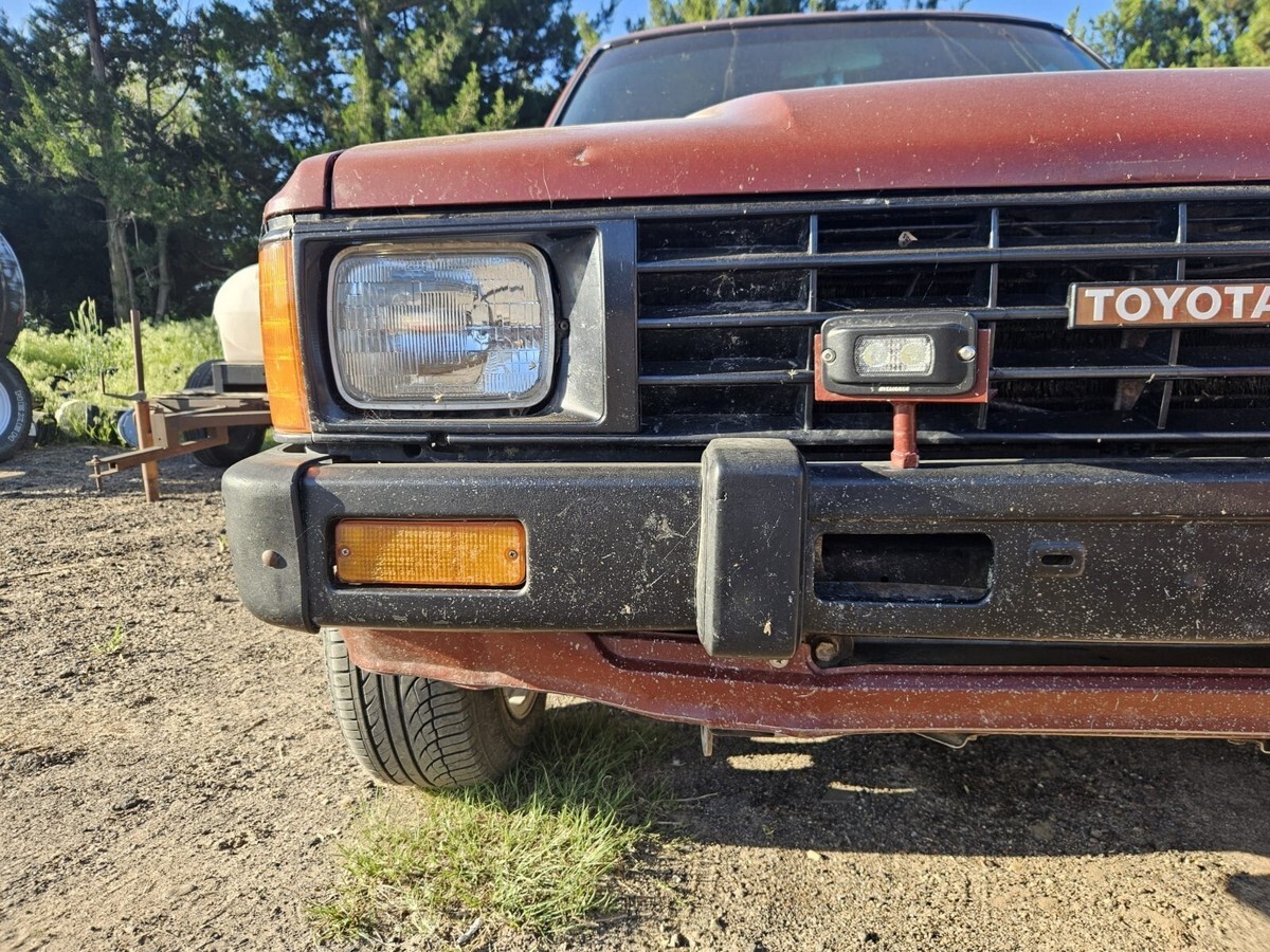 1985 Toyota Pickup 1 TON LONG BED RN55 - photo 7