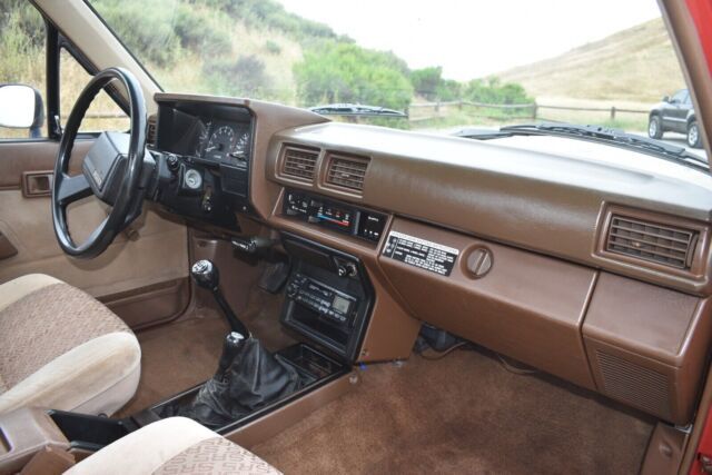 1985 Toyota Pickup RN65 SR5 - photo 12